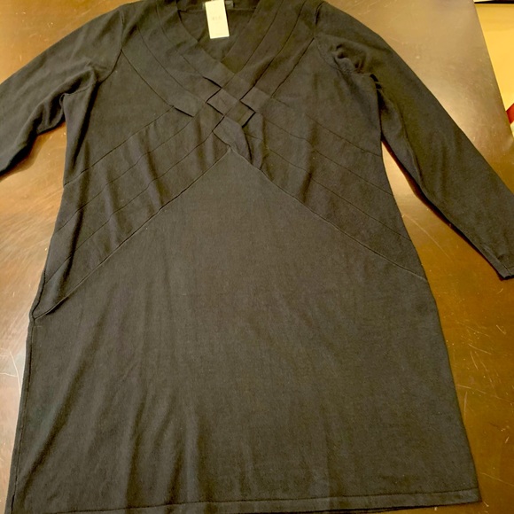 Lane Bryant Body-Con Sweater w/ Woven Bodice - Picture 3 of 11